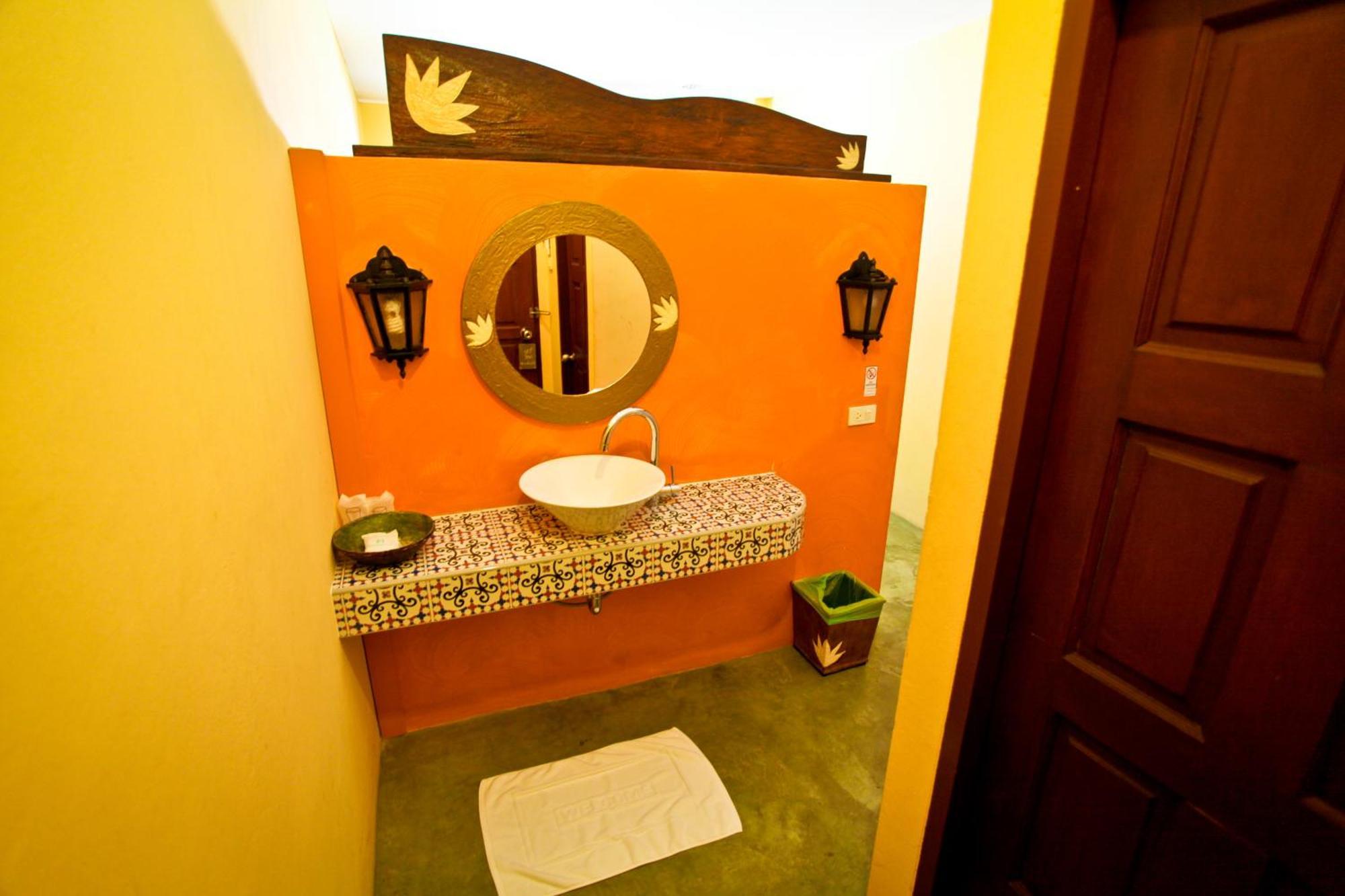 Boondaree Home Resort Bãi biển Kata Ngoại thất bức ảnh